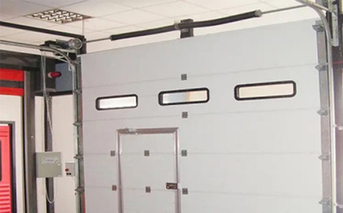 王益工业提升门的安装方法