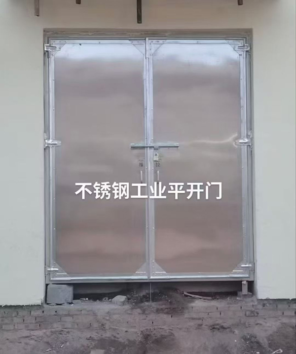 不锈钢王益工业平开门在现代工业场景中的应用实践