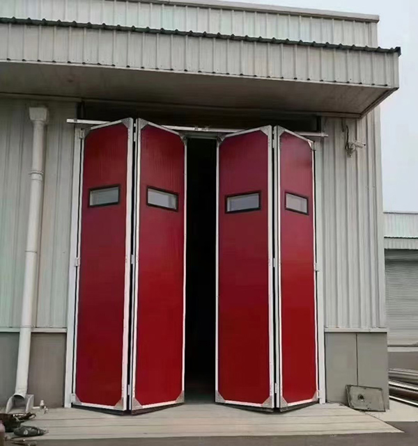 王益工业折叠门在大型装配车间出入口的应用实例